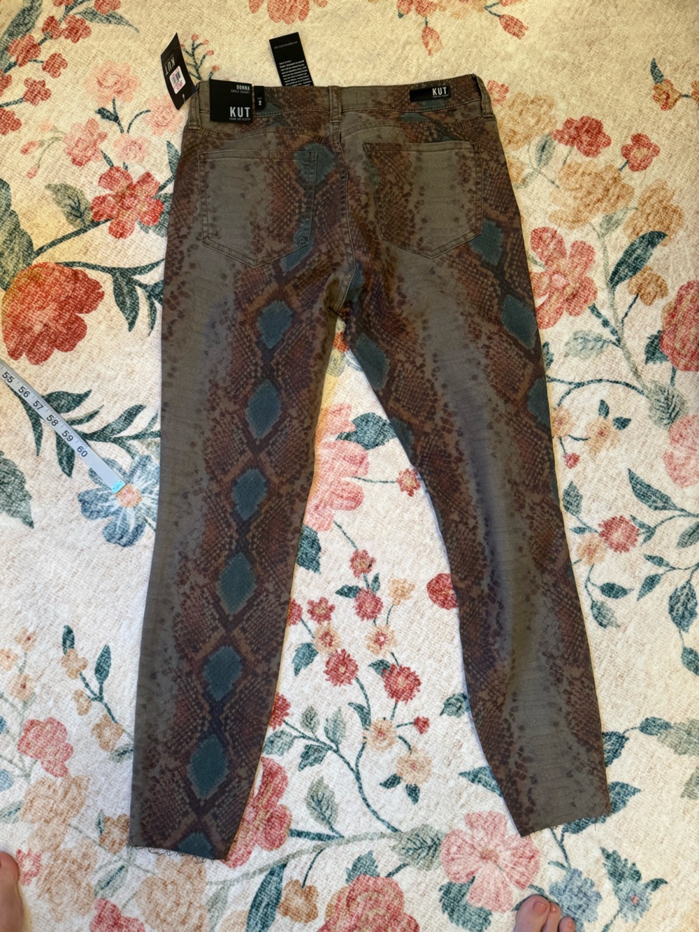 Kut from the Kloth Brown and Gray Snake-Print Skinny Jeans - Picture 7 of 10
